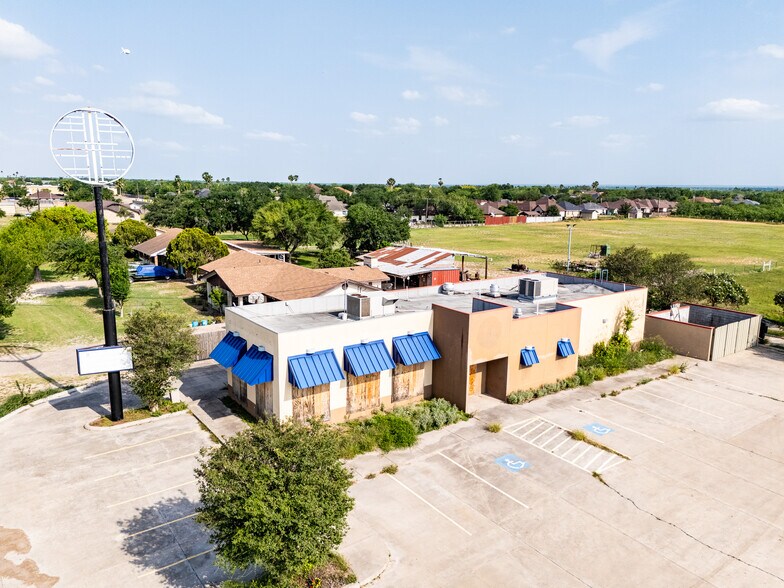 More Photos Of 688 E Expressway 83, La Joya Restaurant For Sale