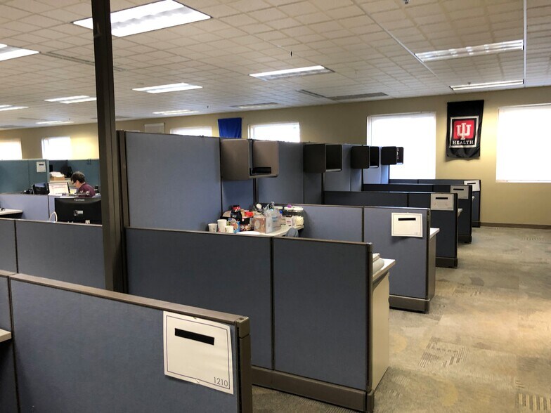 More Photos Of 19 Mollison Way, Lewiston Medical For Lease