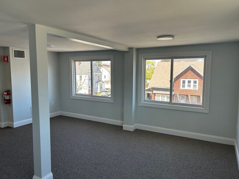 More Photos Of 52 Highland St, Worcester Office For Lease