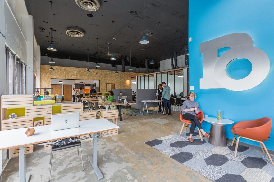 More Photos Of 351-359 15th St, Oakland Loft Creative Space For Lease