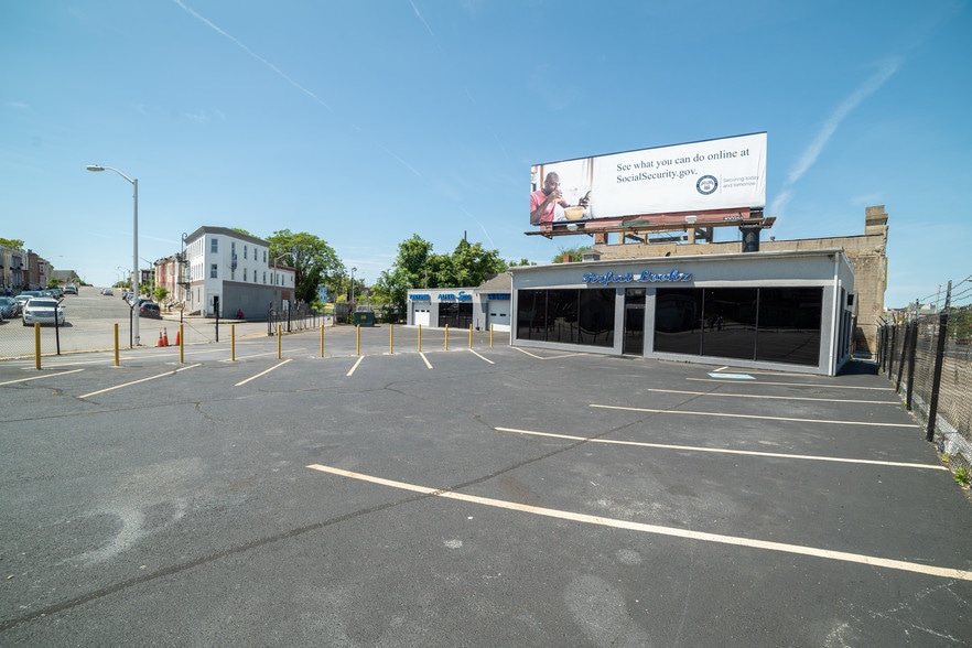 More Photos Of 2351 E North Ave, Baltimore Auto Repair For Sale