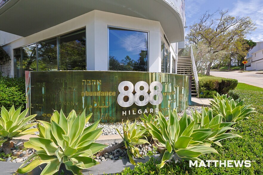 More Photos Of 888 Hilgard Ave, Los Angeles Apartments For Sale