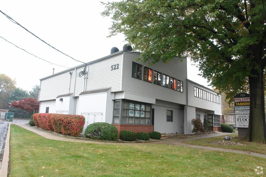 More Photos Of 522 Route 18, East Brunswick Medical For Lease
