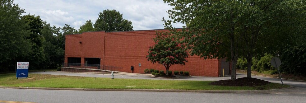 More Photos Of 3946 Deep Rock Rd, Richmond Warehouse For Sale