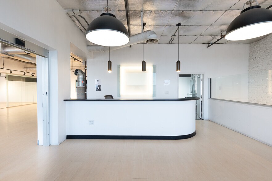 More Photos Of 197 E Jefferson Blvd, Los Angeles Warehouse For Sale