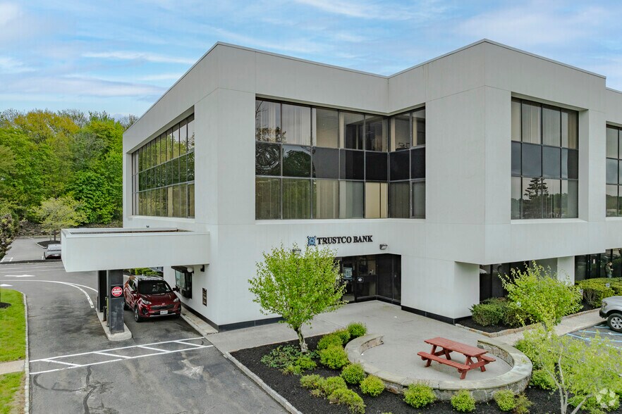 More Photos Of 100 Clearbrook Rd, Elmsford Office For Lease