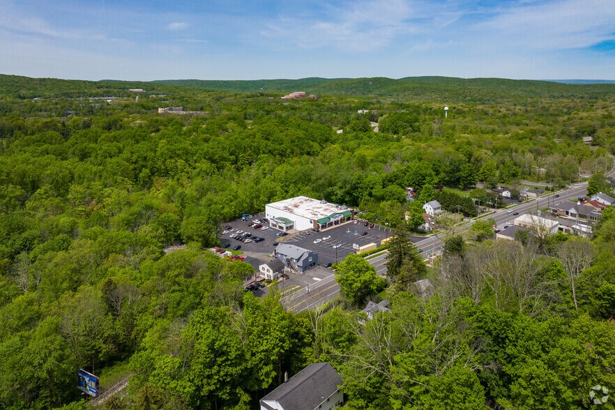 More Photos Of 110 State Route 183, Stanhope Storefront For Lease