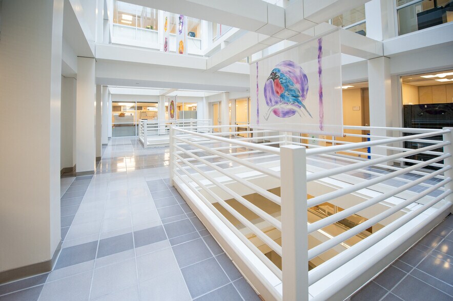 More Photos Of 1717 H St NW, Washington Office For Lease