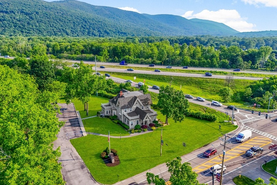 More Photos Of 892 Main St, Fishkill Office For Sale