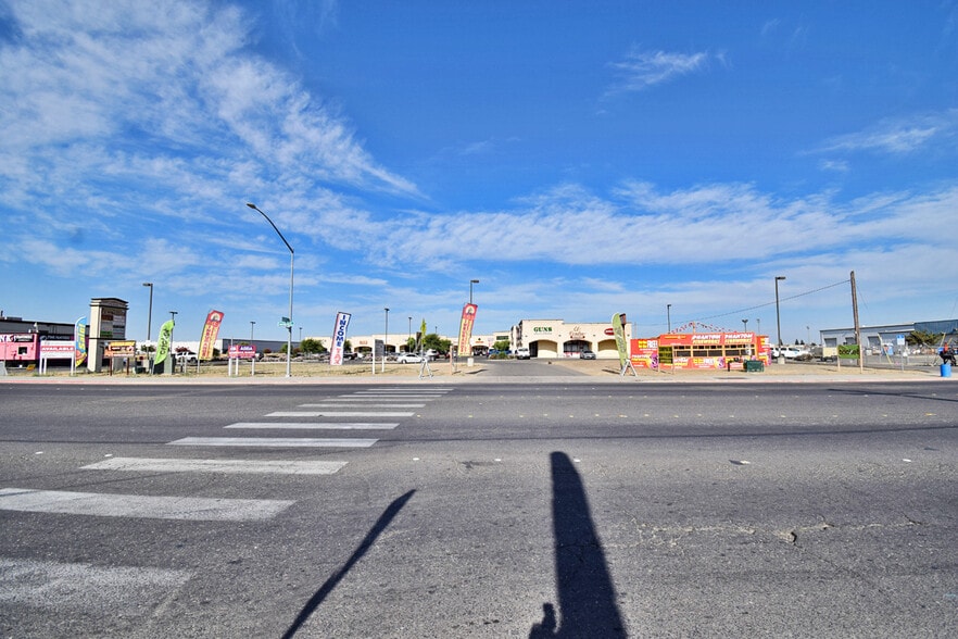 More Photos Of 1940 Crows Landing Rd, Modesto Unknown For Lease