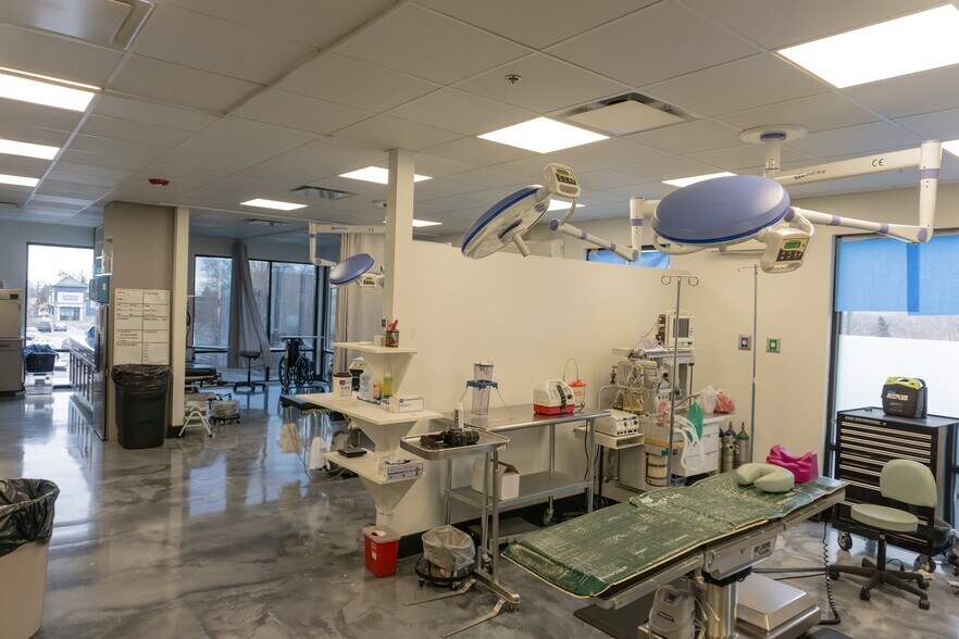 More Photos Of 7535 S Union Park Ave, Midvale Medical For Lease