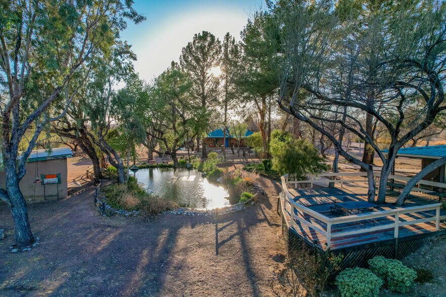 More Photos Of 3001 E Frontage Rd, Amado Restaurant For Sale