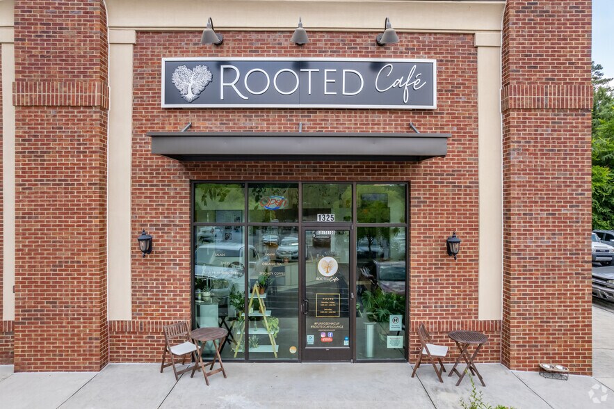 More Photos Of 1325 Commerce Dr, Peachtree City Storefront Retail Office For Lease