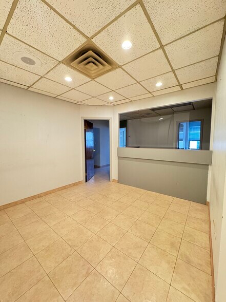 More Photos Of 4912 Bergenline Ave, West New York Health Club For Lease