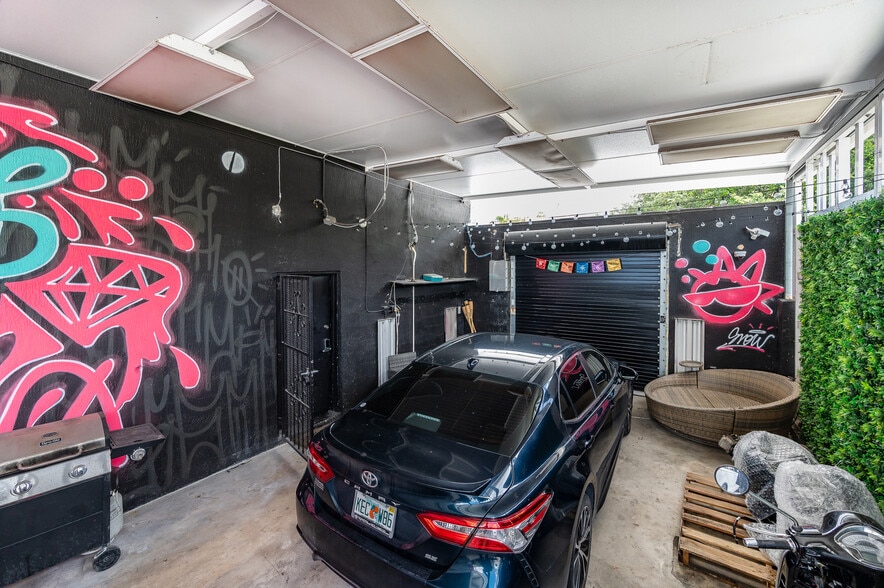 More Photos Of 7025 NW 7th Ave, Miami Research And Development For Sale