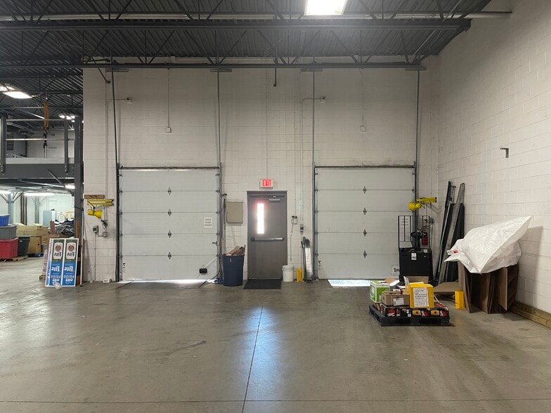 More Photos Of 2325 Sybrant Rd, Traverse City Warehouse For Lease