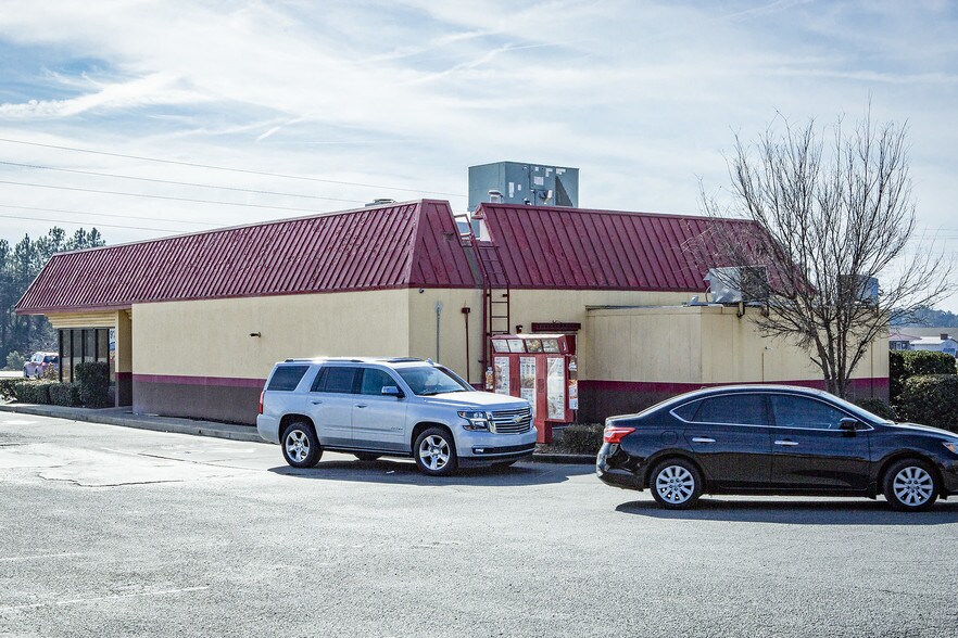 More Photos Of 1515 E Union St, Vienna Fast Food For Sale