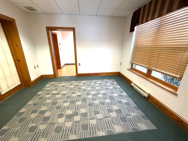 More Photos Of 22 S 2nd St, Emmaus Loft Creative Space For Lease