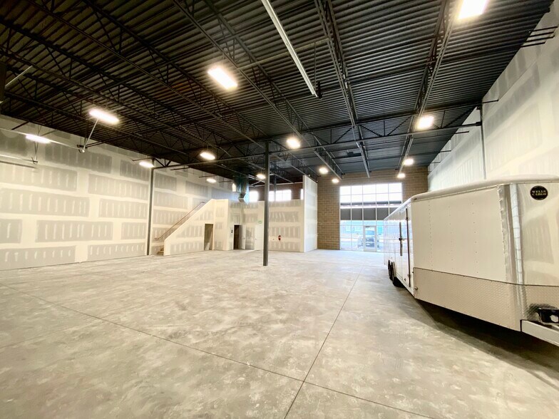 More Photos Of 6108-6142 W 9790 S, West Jordan Warehouse For Lease