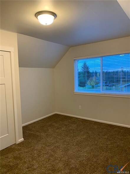 More Photos Of 1860-1862 Trigg, Ferndale Apartments For Sale