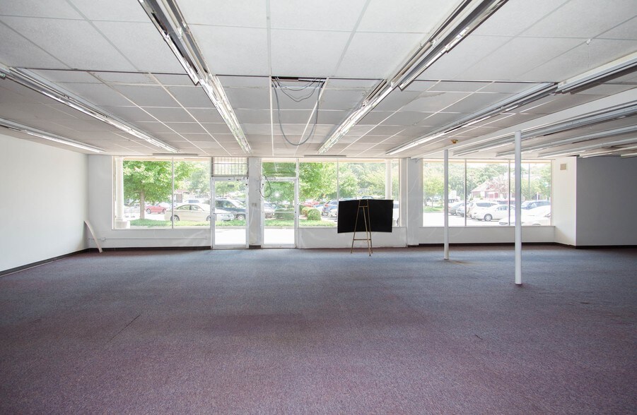 More Photos Of 1068-1078 Route 28, South Yarmouth Freestanding For Lease