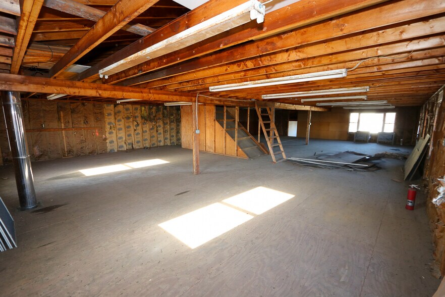 More Photos Of 657 Red Lion Rd, Huntingdon Valley Office Residential For Sale