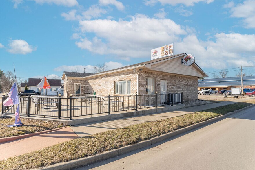 Primary Photo Of 789 E Morgan St, Martinsville Restaurant For Sale