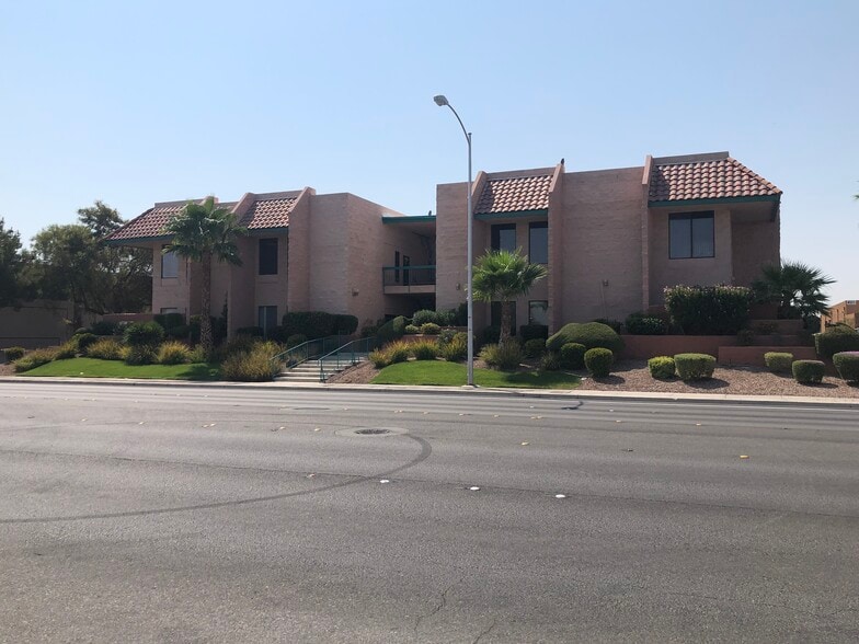 More Photos Of 4495 W Hacienda Ave, Las Vegas Office For Lease