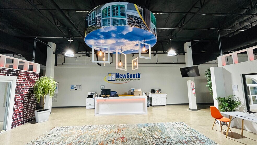 Primary Photo Of 8633 Airport Fwy, North Richland Hills Freestanding For Lease
