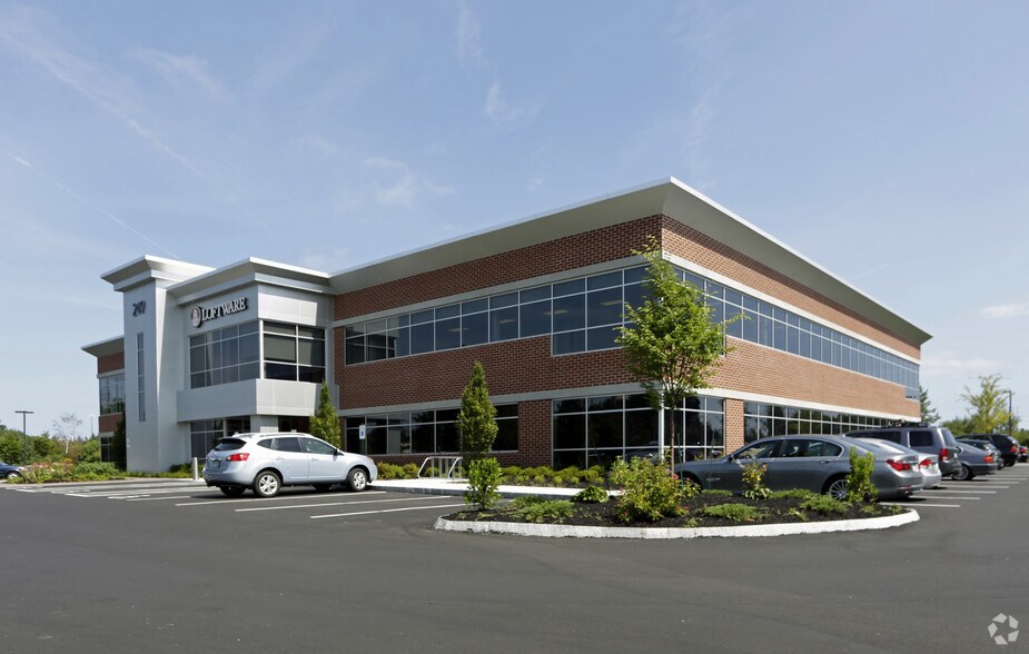 More Photos Of 249 Corporate Dr, Portsmouth Office For Lease