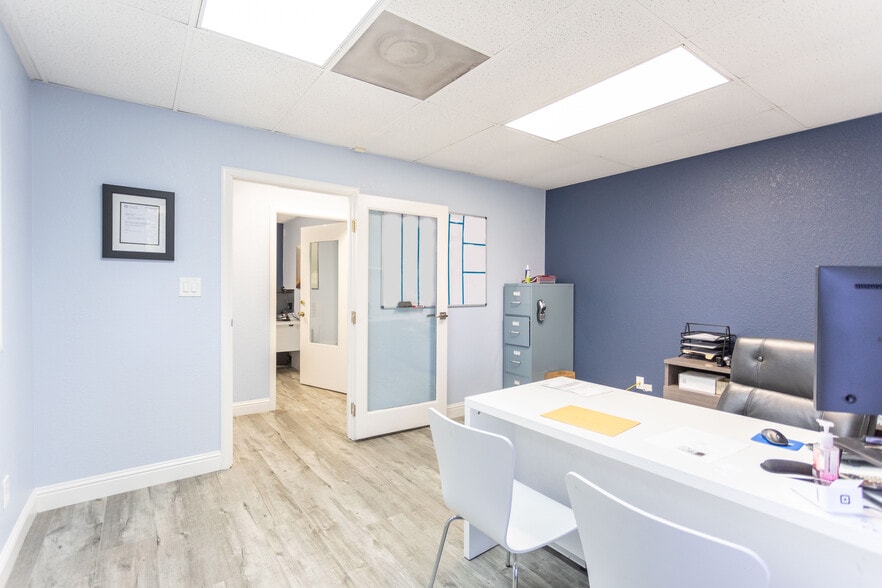 More Photos Of 3838 Watt Ave, Sacramento Medical For Lease