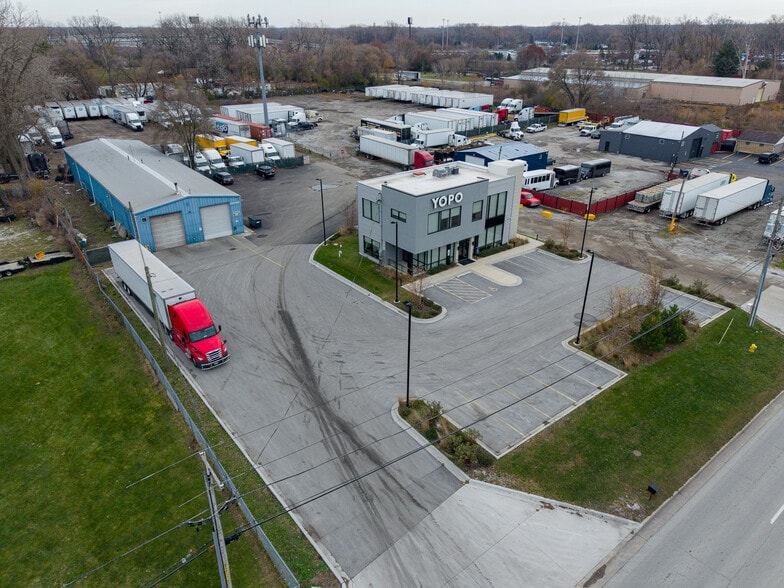 More Photos Of 15131 Kedzie Ave, Markham Warehouse For Sale