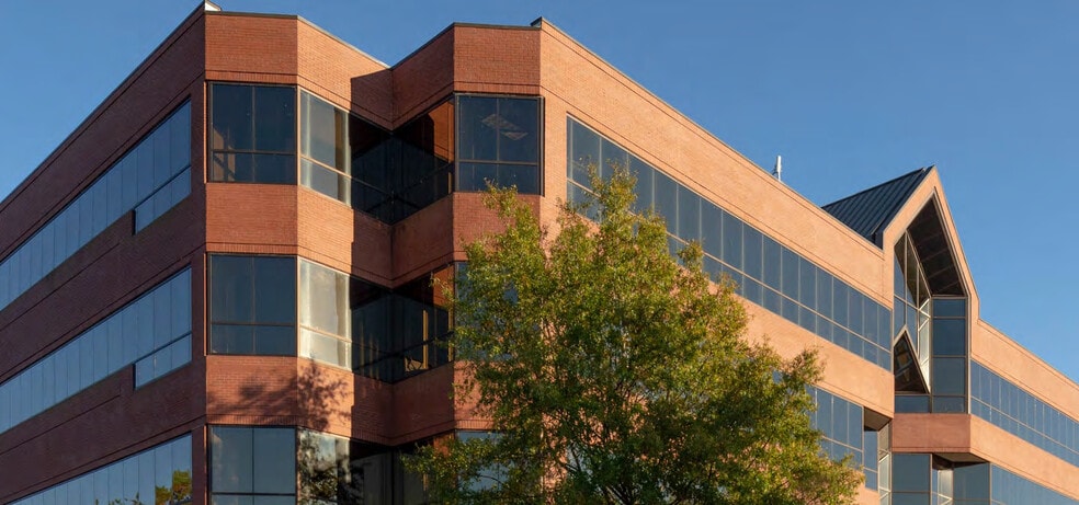 More Photos Of 7 Technology Cir, Columbia Office For Sale