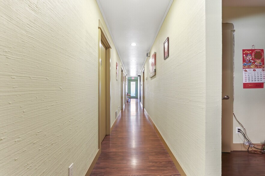 More Photos Of 4180 SW 110th Ave, Beaverton Healthcare For Lease