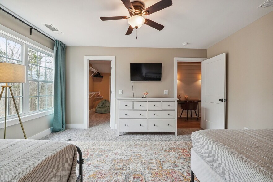 More Photos Of 1300 Preacher Campbell Rd, Clarkesville Multifamily For Sale