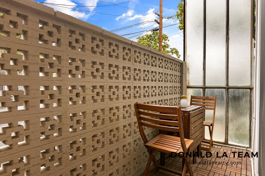 More Photos Of 59 S Meridith Ave, Pasadena Apartments For Sale
