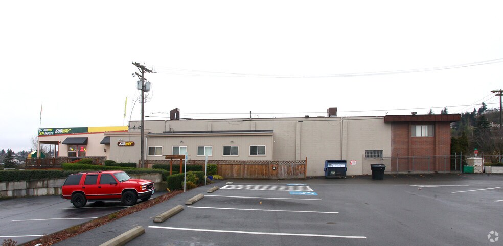 More Photos Of 2615 E N St, Tacoma Restaurant For Lease