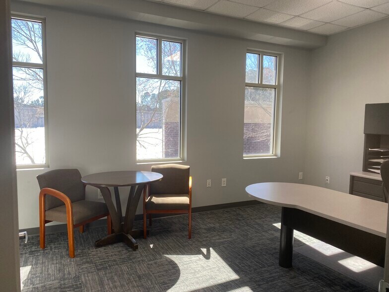 More Photos Of 1101 Old Trolley Rd, Summerville Medical For Lease