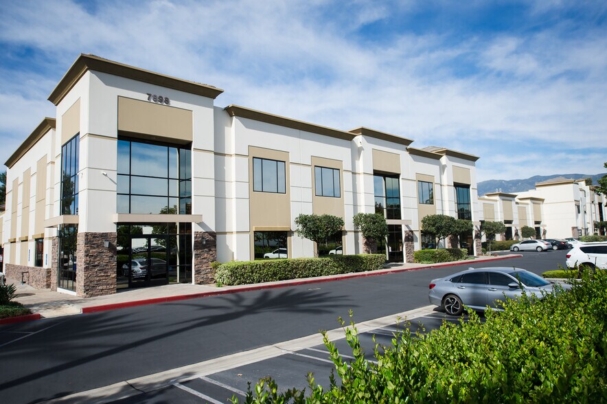 More Photos Of 7888 Cherry Ave, Fontana Unknown For Lease