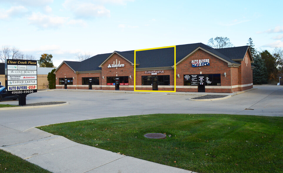 Primary Photo Of 49680-49692 Gratiot Ave, Chesterfield Storefront For Lease