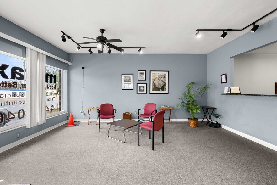 More Photos Of 1311 S Missouri Ave, Clearwater Freestanding For Sale