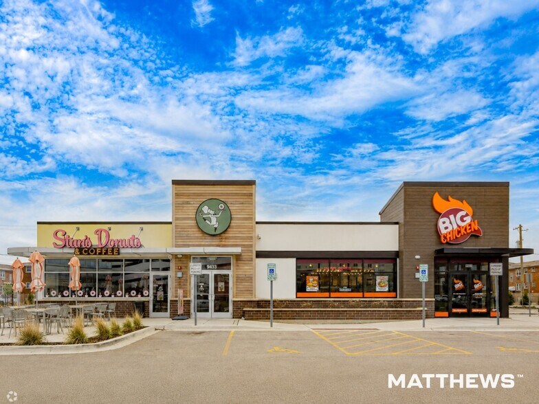 Primary Photo Of 9433-9437 Higgins Road, Rosemont General Retail For Sale