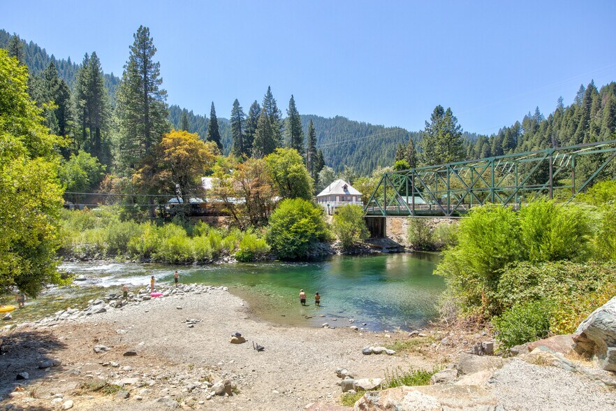 More Photos Of 200 Main St, Downieville Storefront Retail Residential For Sale