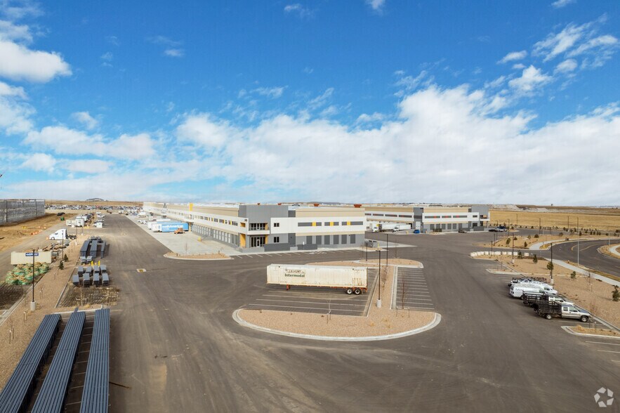 More Photos Of 6611 Powhaton Rd, Aurora Industrial For Lease