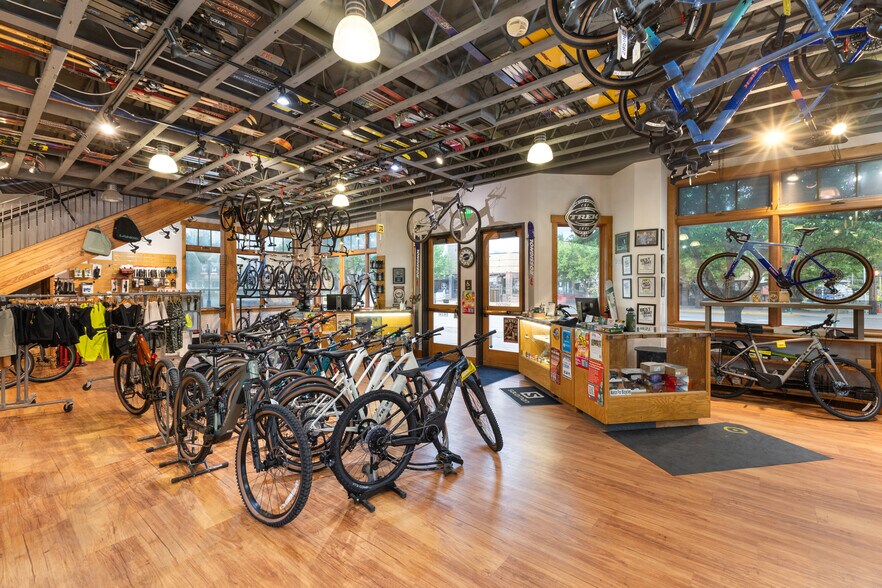 More Photos Of 442 Lincoln Ave, Steamboat Springs Flex For Sale