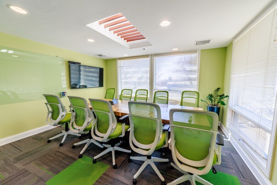 More Photos Of 2737 Mapleton Ave, Boulder Office For Lease