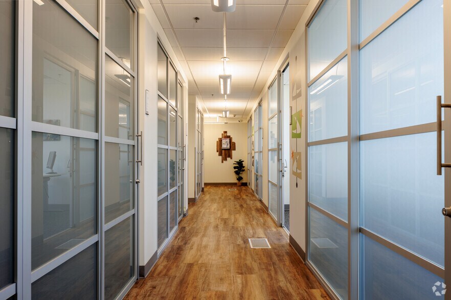 More Photos Of 355 S Teller St, Lakewood Coworking Space