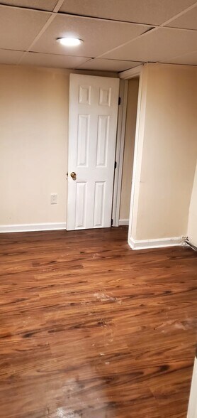 More Photos Of 6249 Haverford Ave, Philadelphia Storefront Retail Residential For Lease