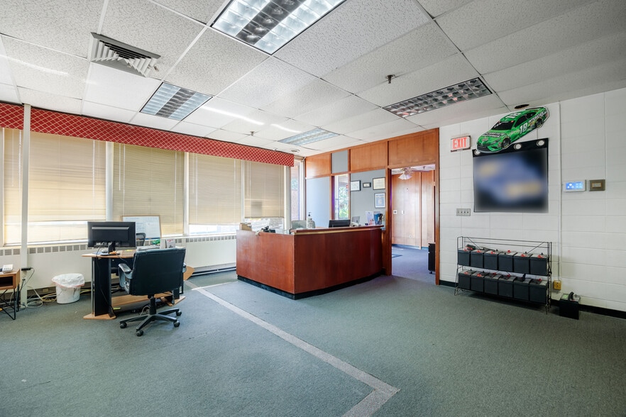 More Photos Of 3405 Commerce Rd, Richmond Warehouse For Sale