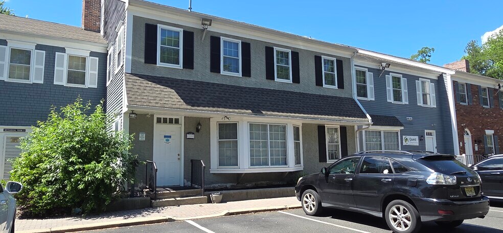 More Photos Of 168 Franklin Corner Rd, Lawrenceville Office For Sale